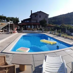 Couette-café Casa Perla Holidays